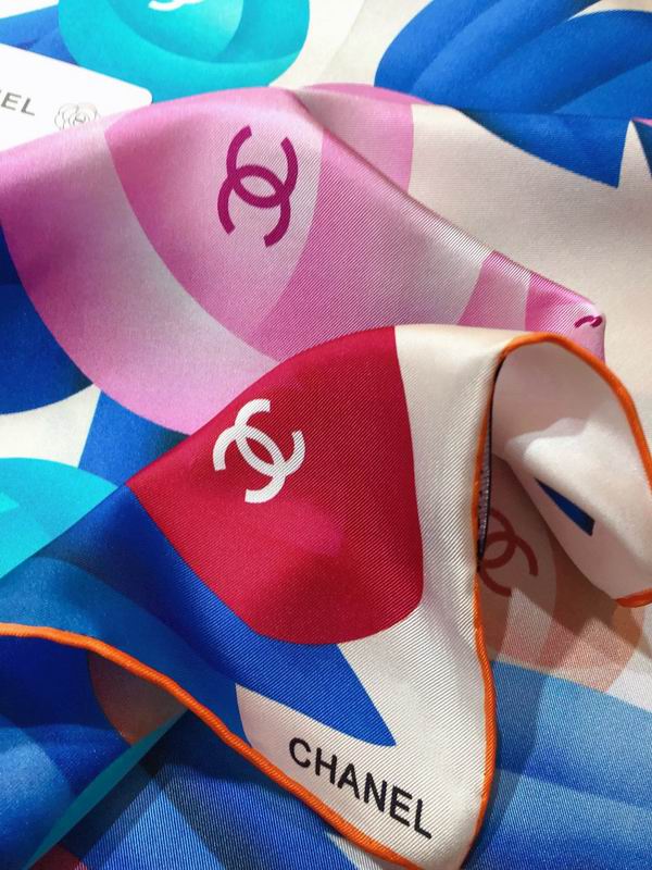 Chanel silk scarf 90X90cm E19 (13)